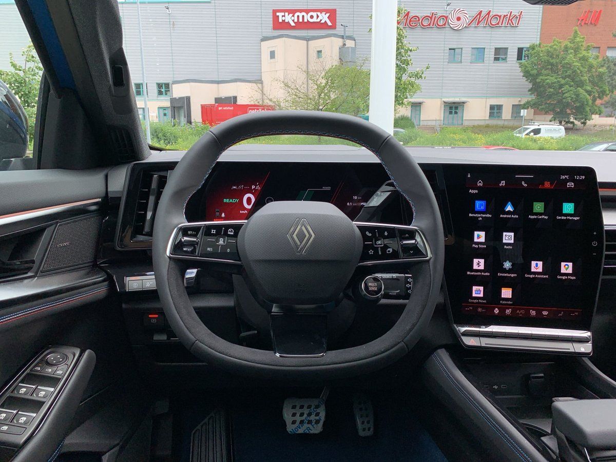 Renault Rafale - Bild 15