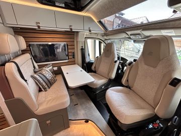HYMER  ERIBA  HYMERCAR Yellowstone 640 4t AHK SOLAR 