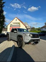 Nissan Frontier Crew Cab Pro4X AT - Nissan Frontier Gebrauchtwagen