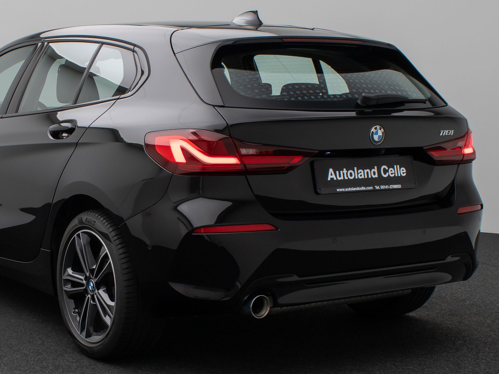 Fahrzeugabbildung BMW 118i Sport Line Kamera DAB HiFi Lenkrhzg Sport