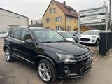 Volkswagen Tiguan Cup Sport R-Line Allrad Navi - VW Tiguan Gebrauchtwagen in Stuttgart