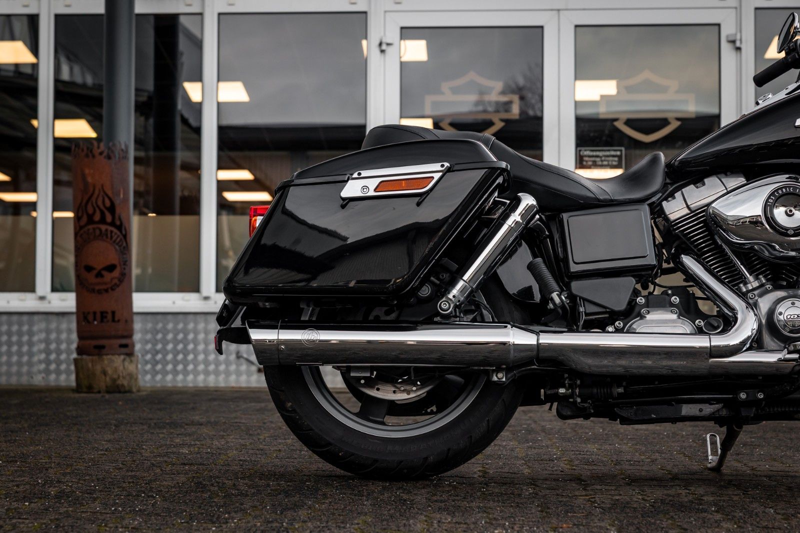 Fahrzeugabbildung Harley-Davidson FLD Dyna Switchback - Kesstech -