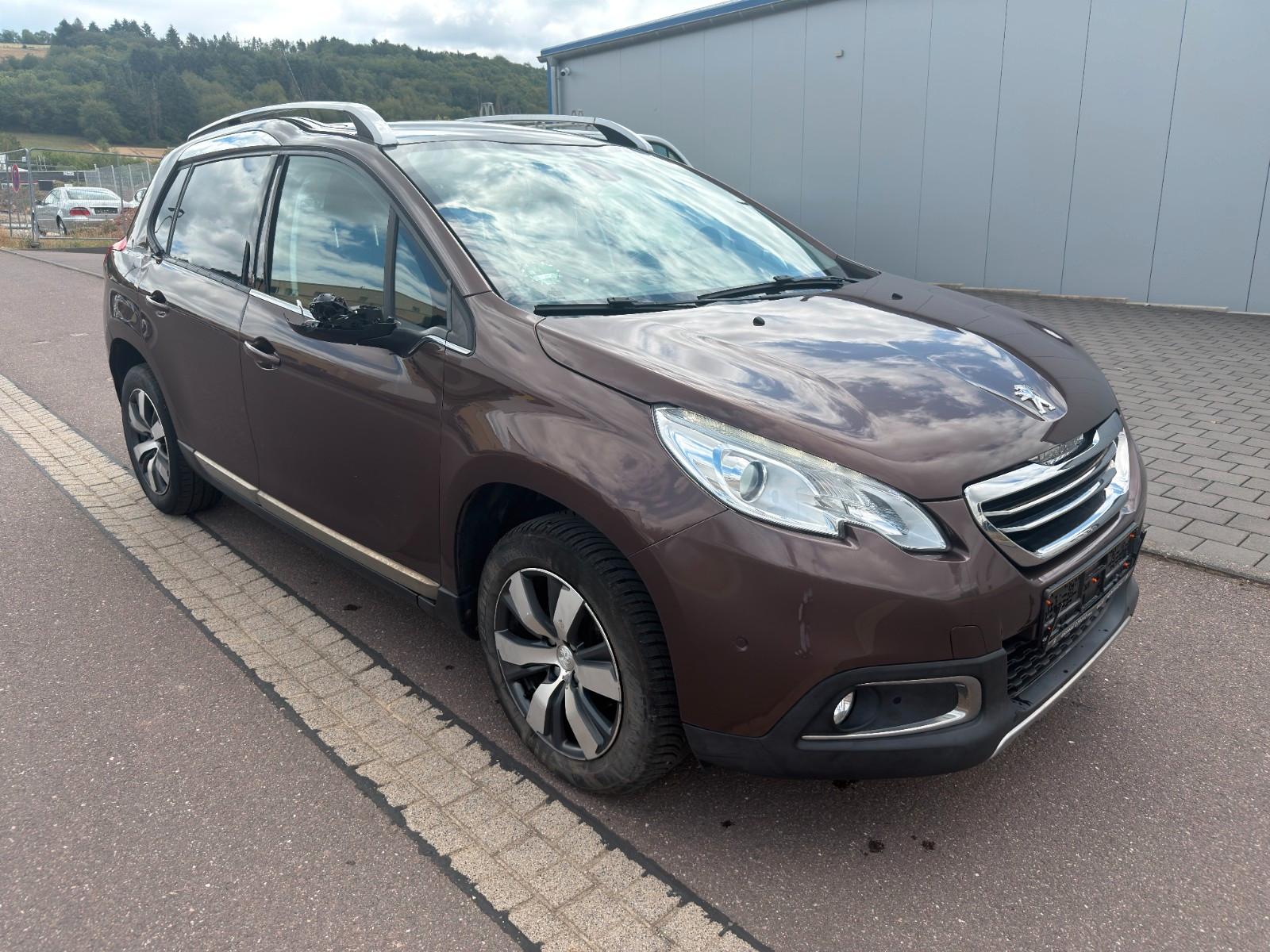 Peugeot 2008 NAVI/PANO/PDC/KLIMA