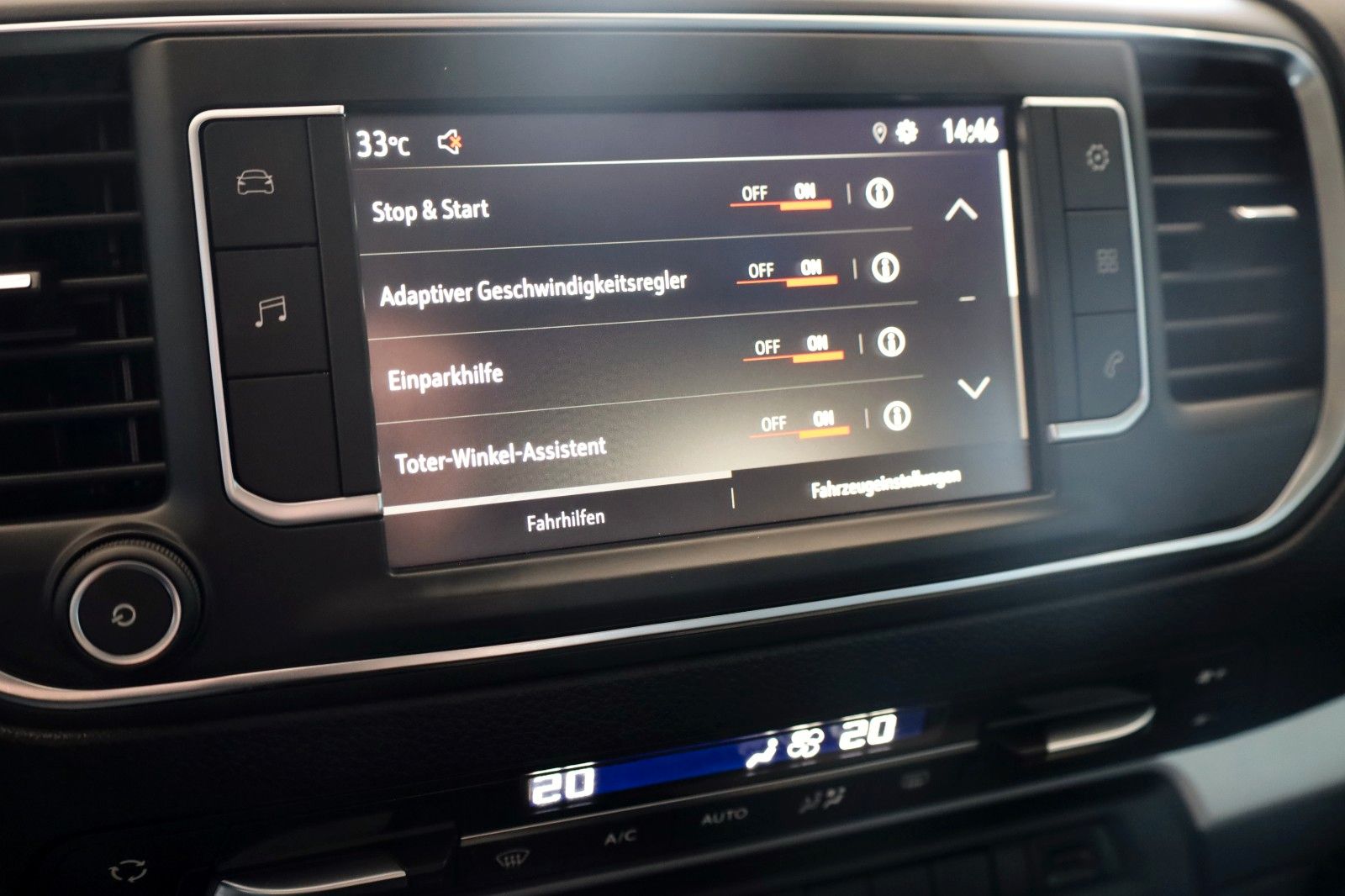 Fahrzeugabbildung Renault Captur Collection Navi,SH,PDC,Kamera
