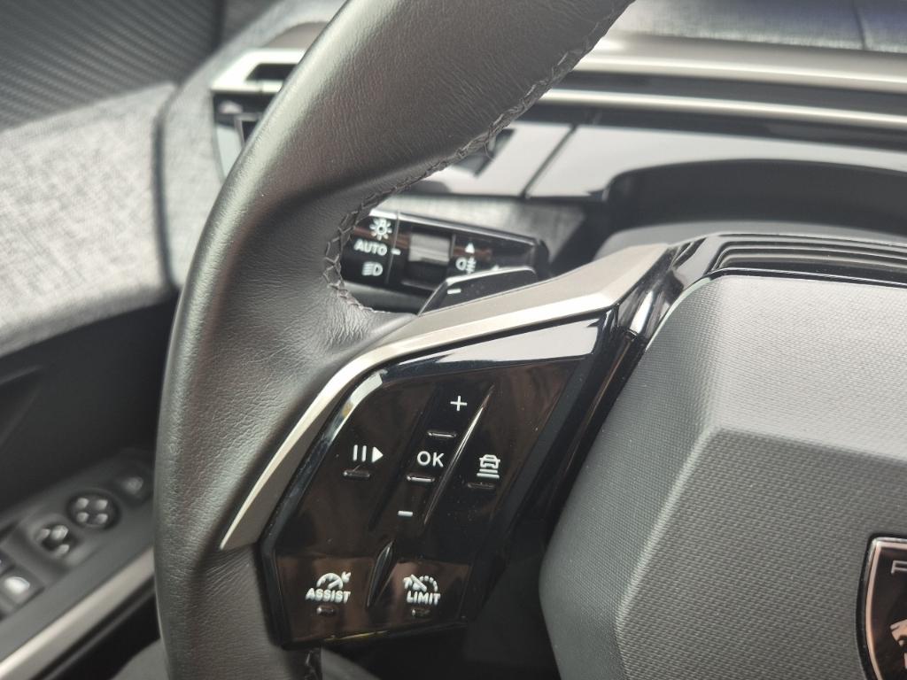 Peugeot 5008 Hybrid Allure AT 7 Sitze Shz Navi Kamera 36, миниатюра 20