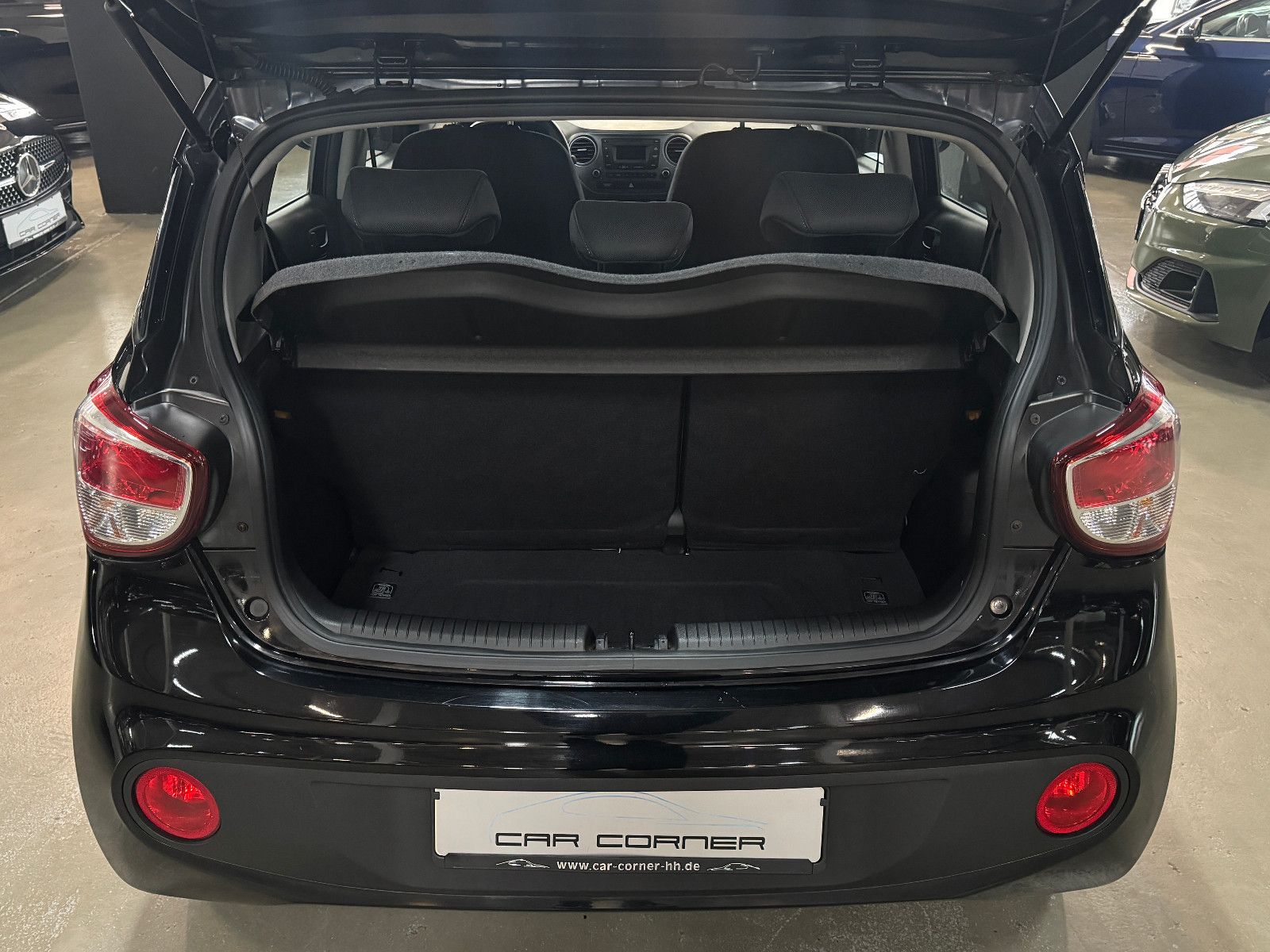 Fahrzeugabbildung Hyundai i10 CLASSIC FACELIFT MODELL TÜV BIS 03.2027