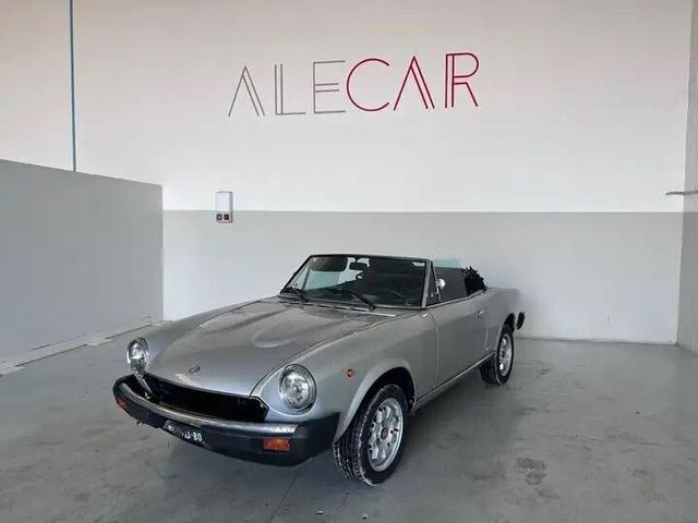 Fiat 124 Spider PININFARINA AMERICA 124D