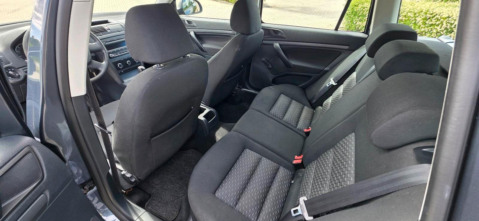 Skoda Octavia 2009 — photo 11