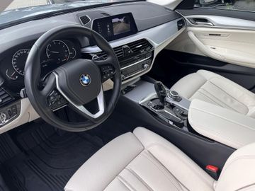 BMW 520 - 12