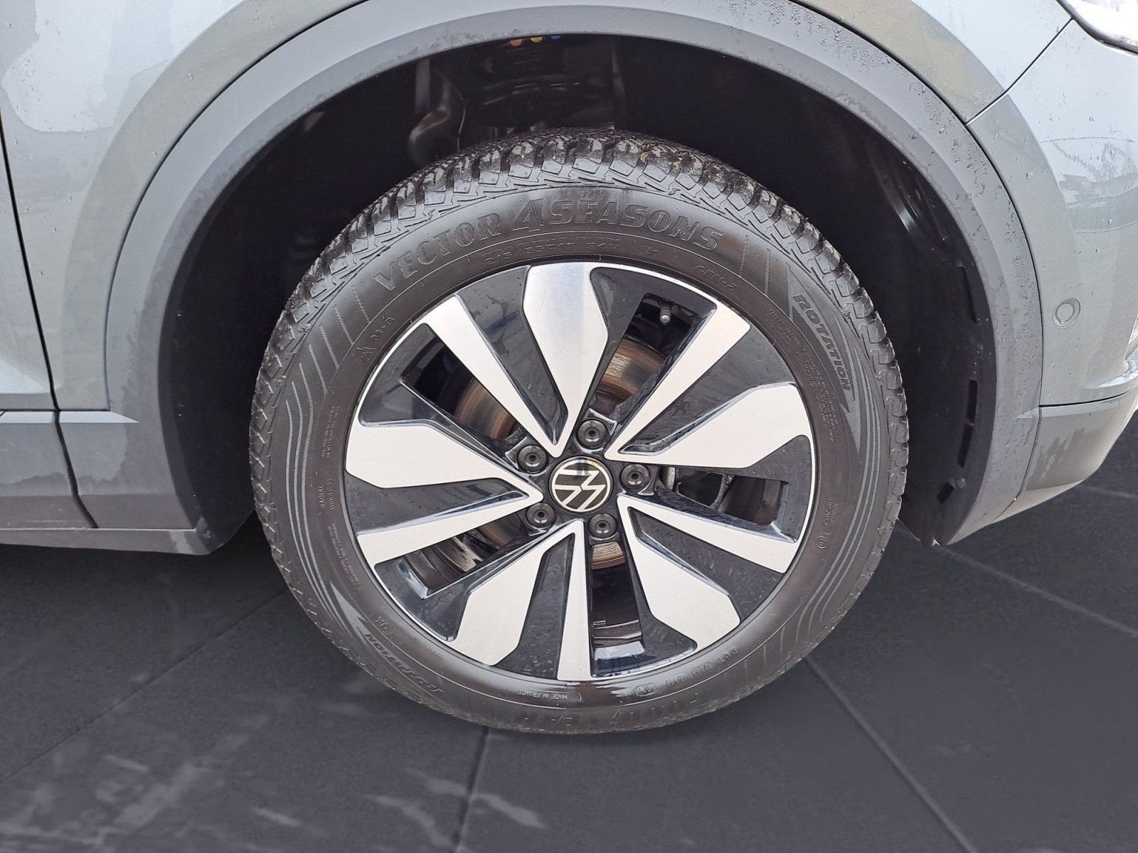 Volkswagen T-Roc - Bild 10