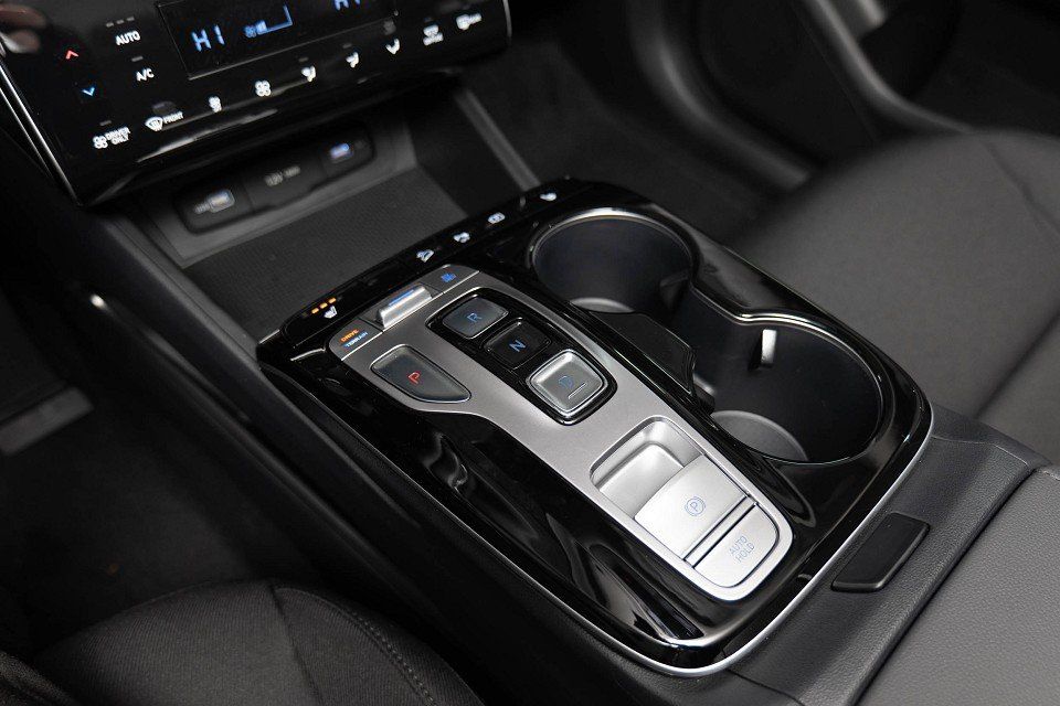 Fahrzeugabbildung Hyundai TUCSON Plug-in TREND elektr. Heckklappe