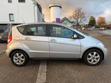 Mercedes-Benz A 160 CarPlay / Tempo / Sitzheizung / Alwett. - Mercedes-Benz A 160 Gebrauchtwagen in Mülheim (Ruhr)