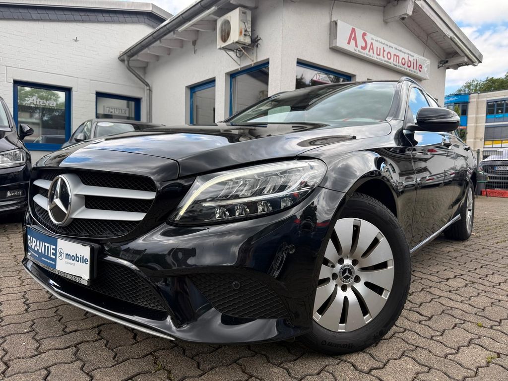 Image of Mercedes-Benz C 180