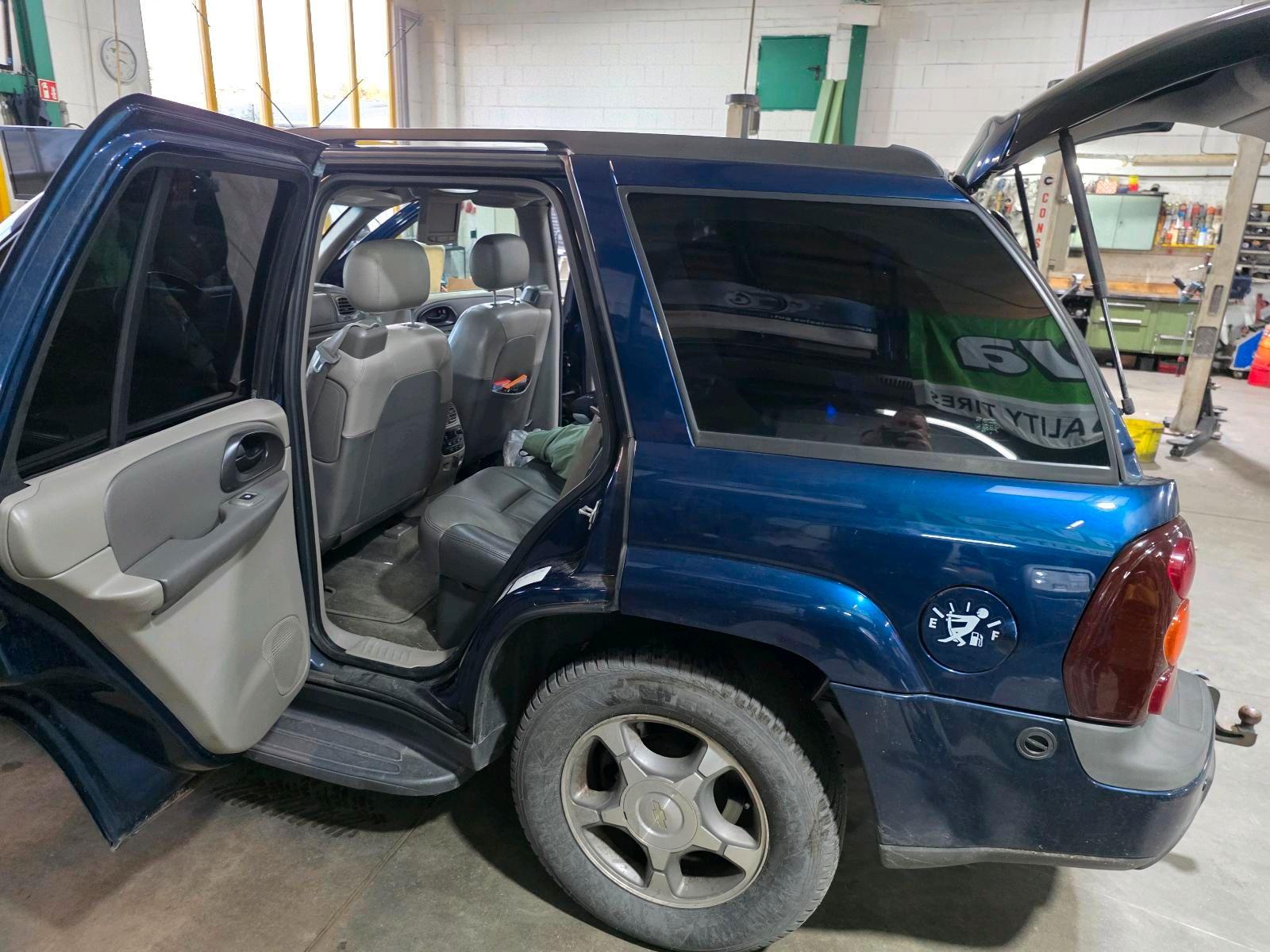 Chevrolet TrailBlazer 2005 — photo 13