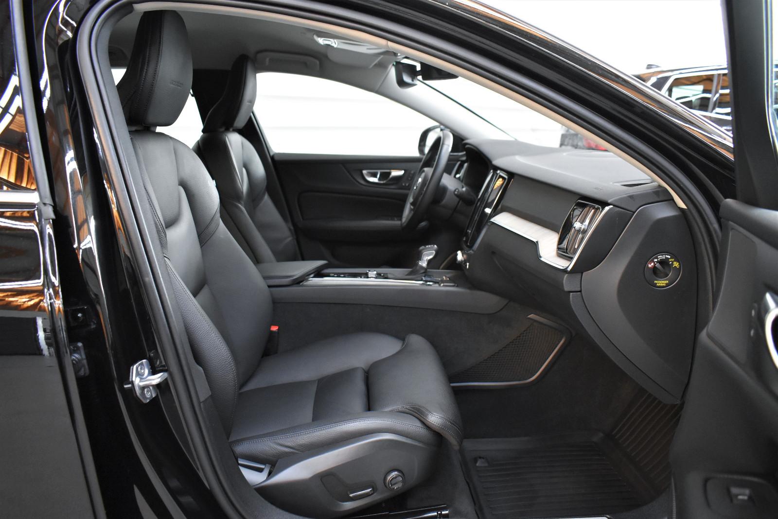 Volvo V60 Kombi Inscription+Kamera+Tempomat+LED+Keyles