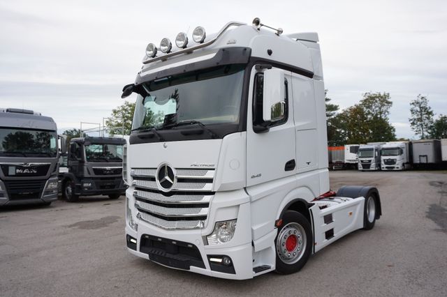 Mercedes-Benz Actros 1845* RETARDER* 2 Tank * StandKlima *VOLL