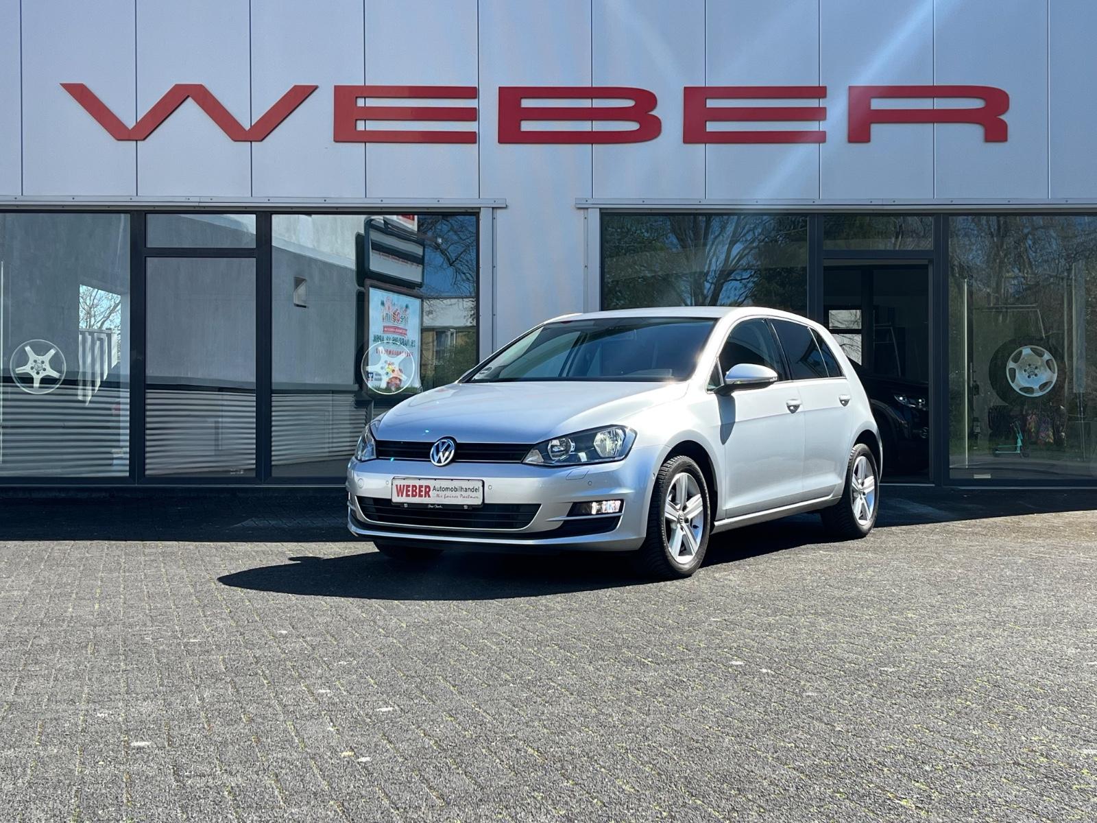 Volkswagen Golf VII Comfortline*1.HAND*XENON*58.000KM*