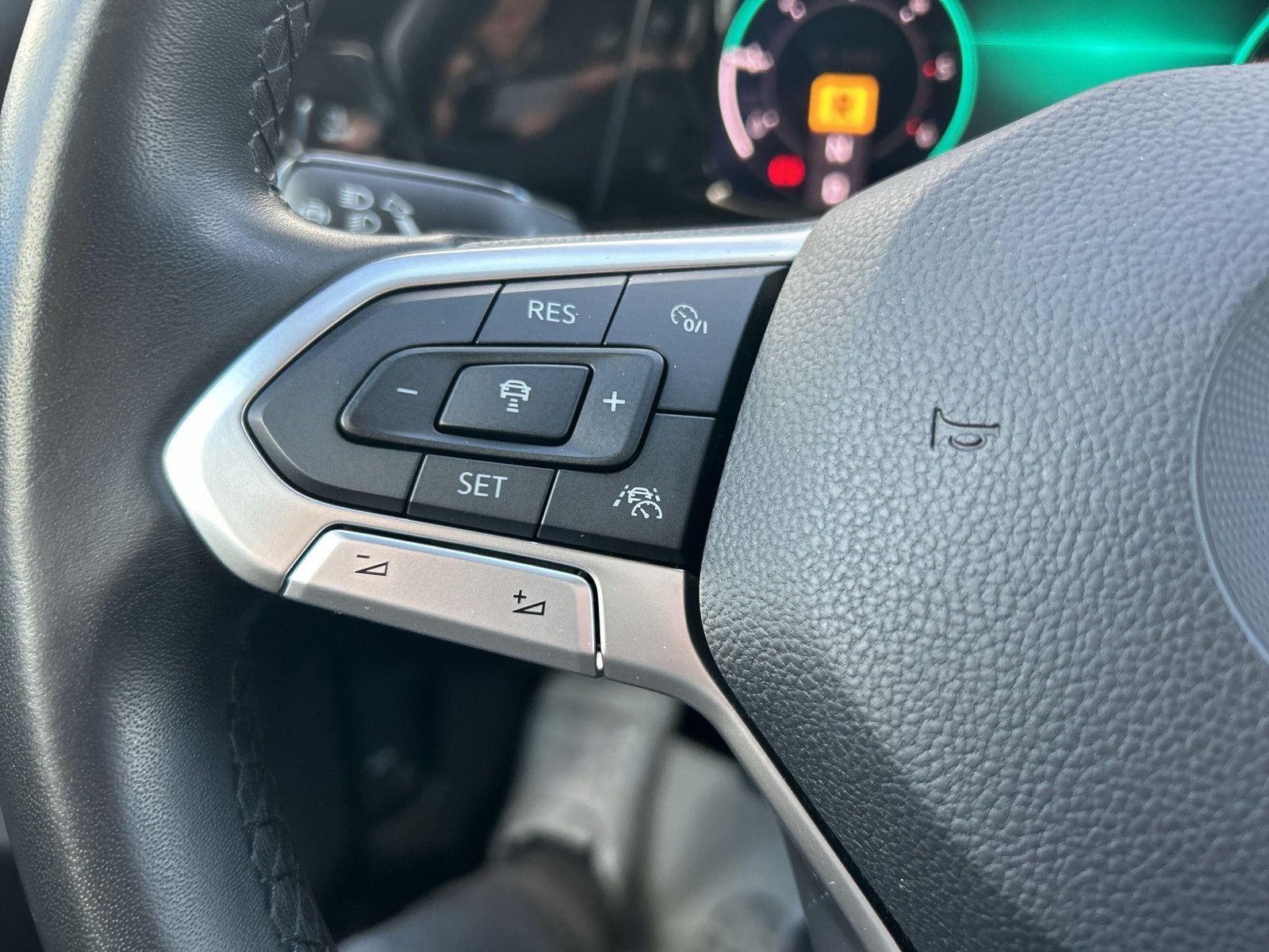 Volkswagen Golf VIII Variant 2.0 TDI Active DSG+LED+NAVI, миниатюра 20