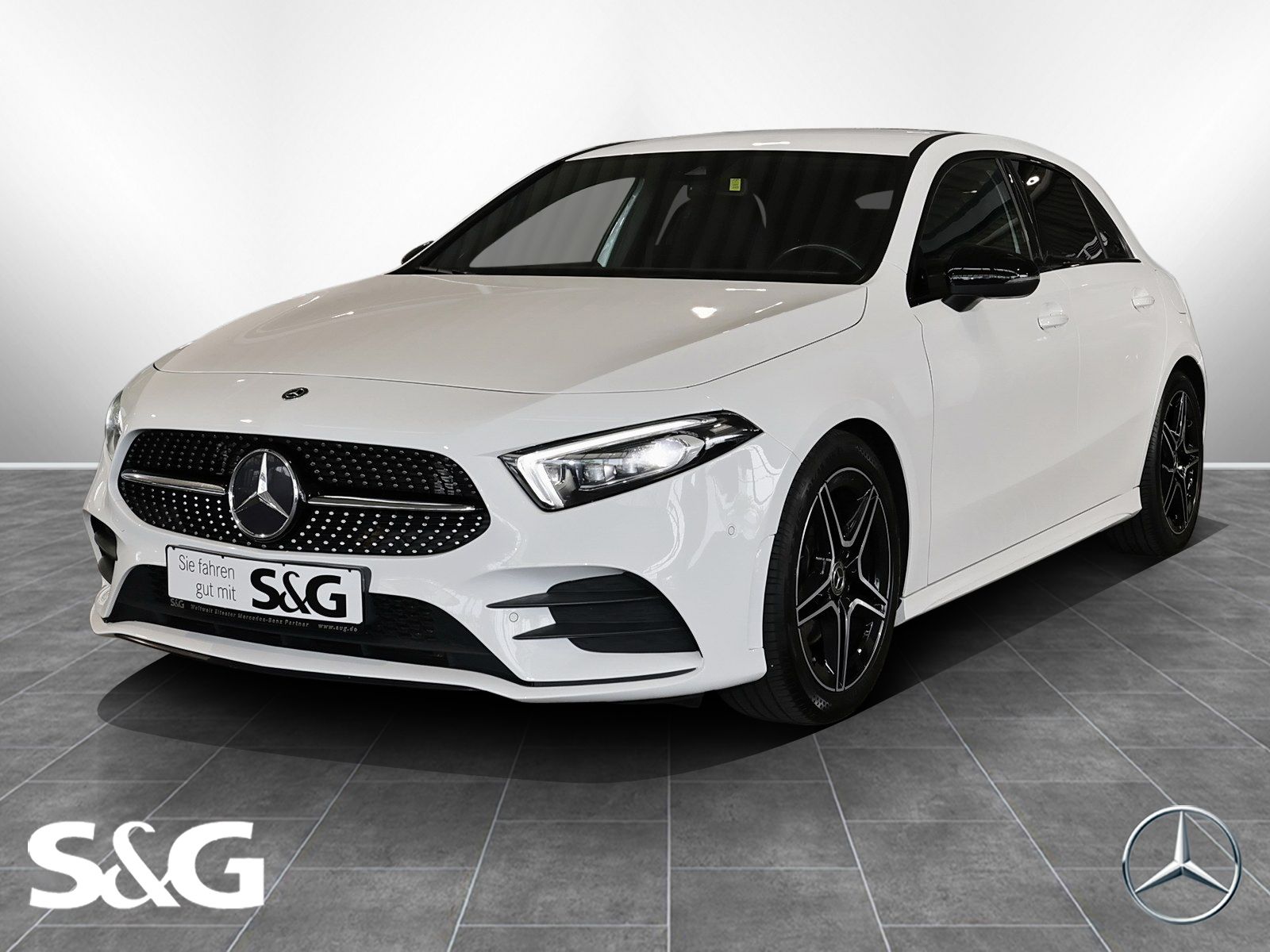 MERCEDES-BENZ A 180 AMG KAMERA+TOTWINKEL+M-LED+NIGHT+SPURHALTE