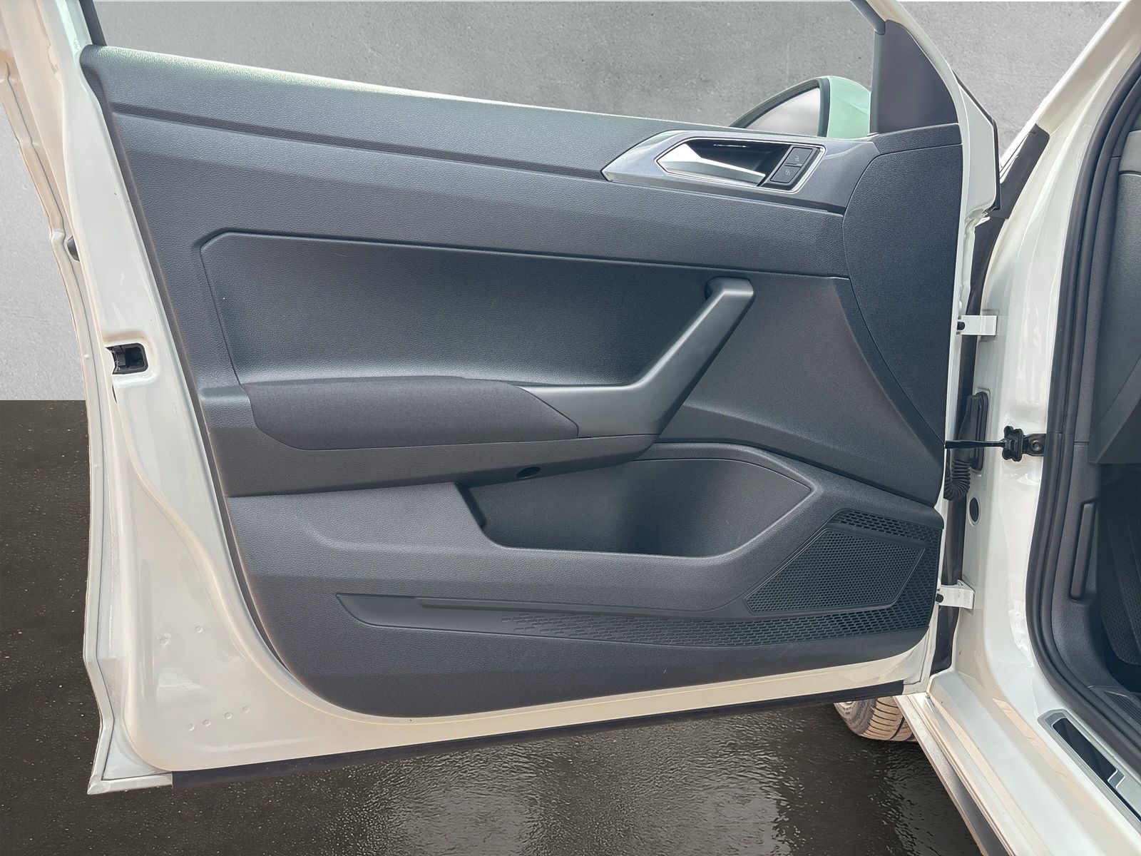 Fahrzeugabbildung Volkswagen Polo GTI 2.0 TSI Kamera Pano AppConnect