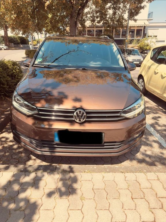 Image of Volkswagen Touran