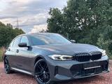 BMW Lim. 320d xDrive*M Sport*STHZ*Head Up*LED*Voll* - BMW 320 Gebrauchtwagen in Chemnitz