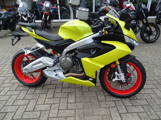 Aprilia RS 660 Acid Gold