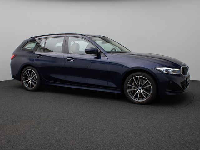 BMW 330, 2023 — 4