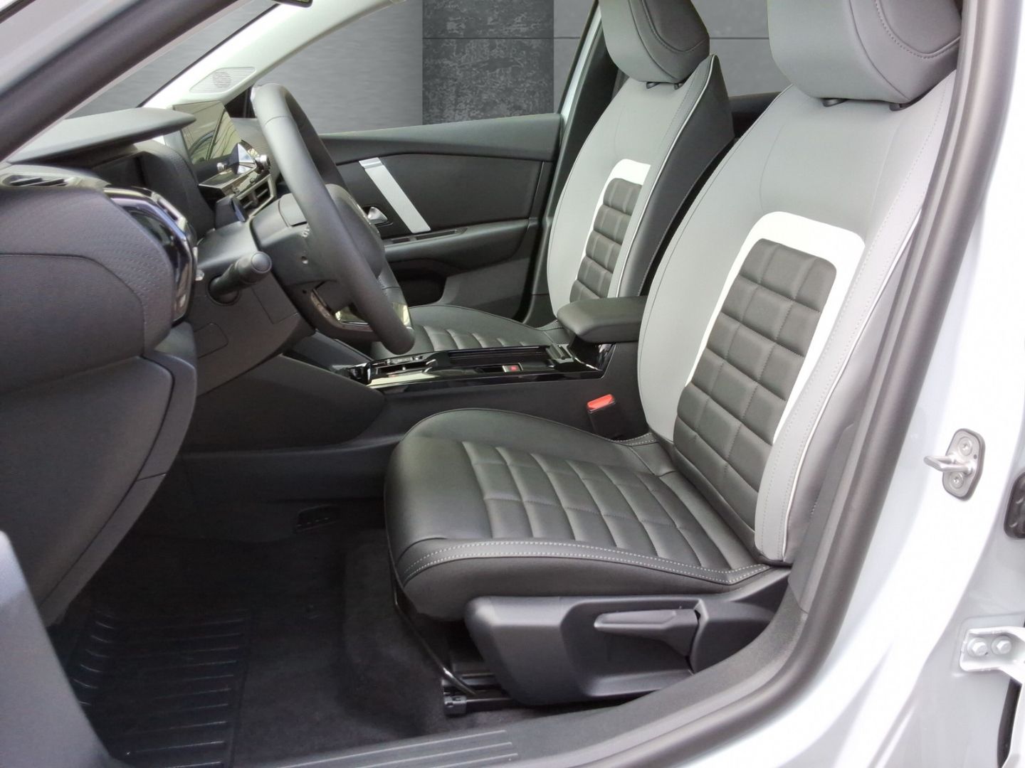 Citroën C4 - Bild 7