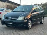Nissan Almera Tino + Tüv - Nissan Almera aus 2005
