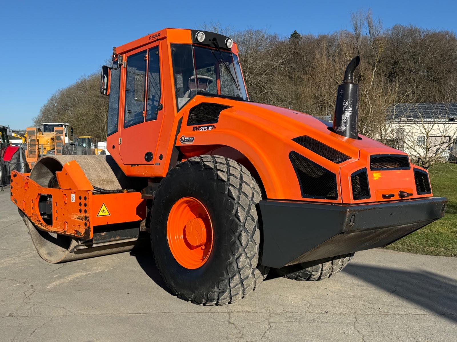 BOMAG BW213D-4++EPA++