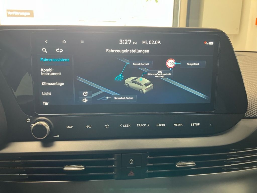 Fahrzeugabbildung Hyundai BAYON 1.0 T-GDI 7-DCT Blackline ACC AUT Kam. LED