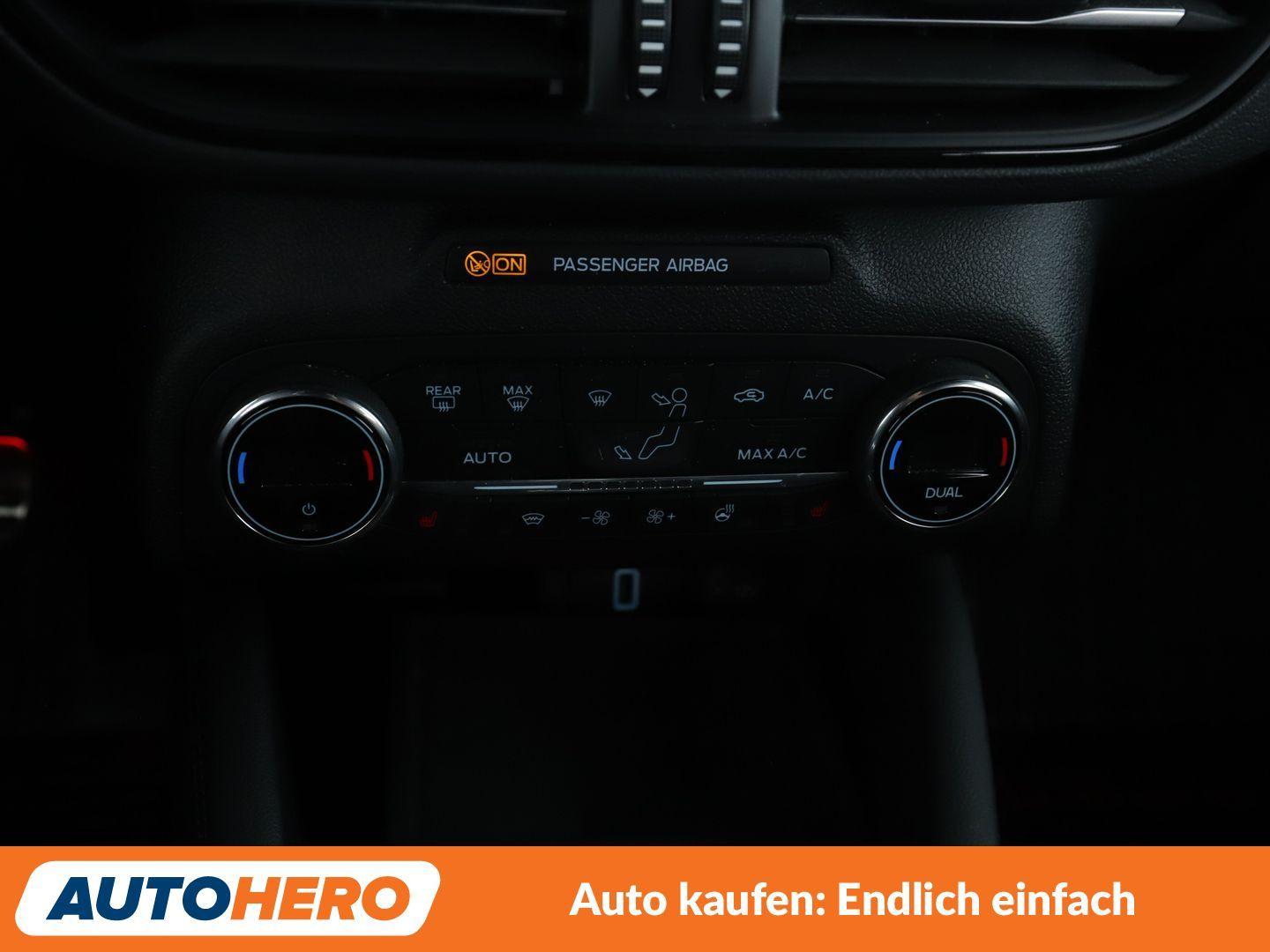 Ford Focus 2.3 EcoBoost ST *NAVI*LED*ACC*PDC*SHZ*LHZ*