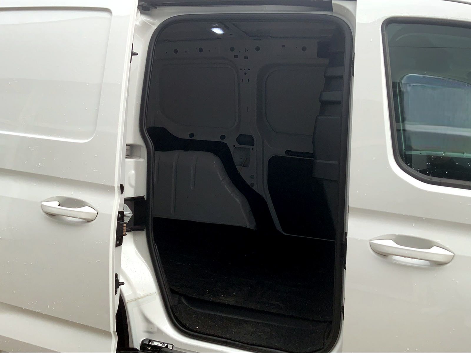 Caddy Cargo 1.5 TSI EcoProfi AHK,PDC,NAV,LED.2