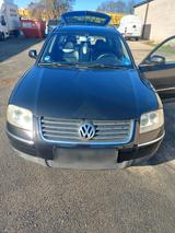 Volkswagen VW Passat 1.8 - Volkswagen Passat aus 2001: Kombi
