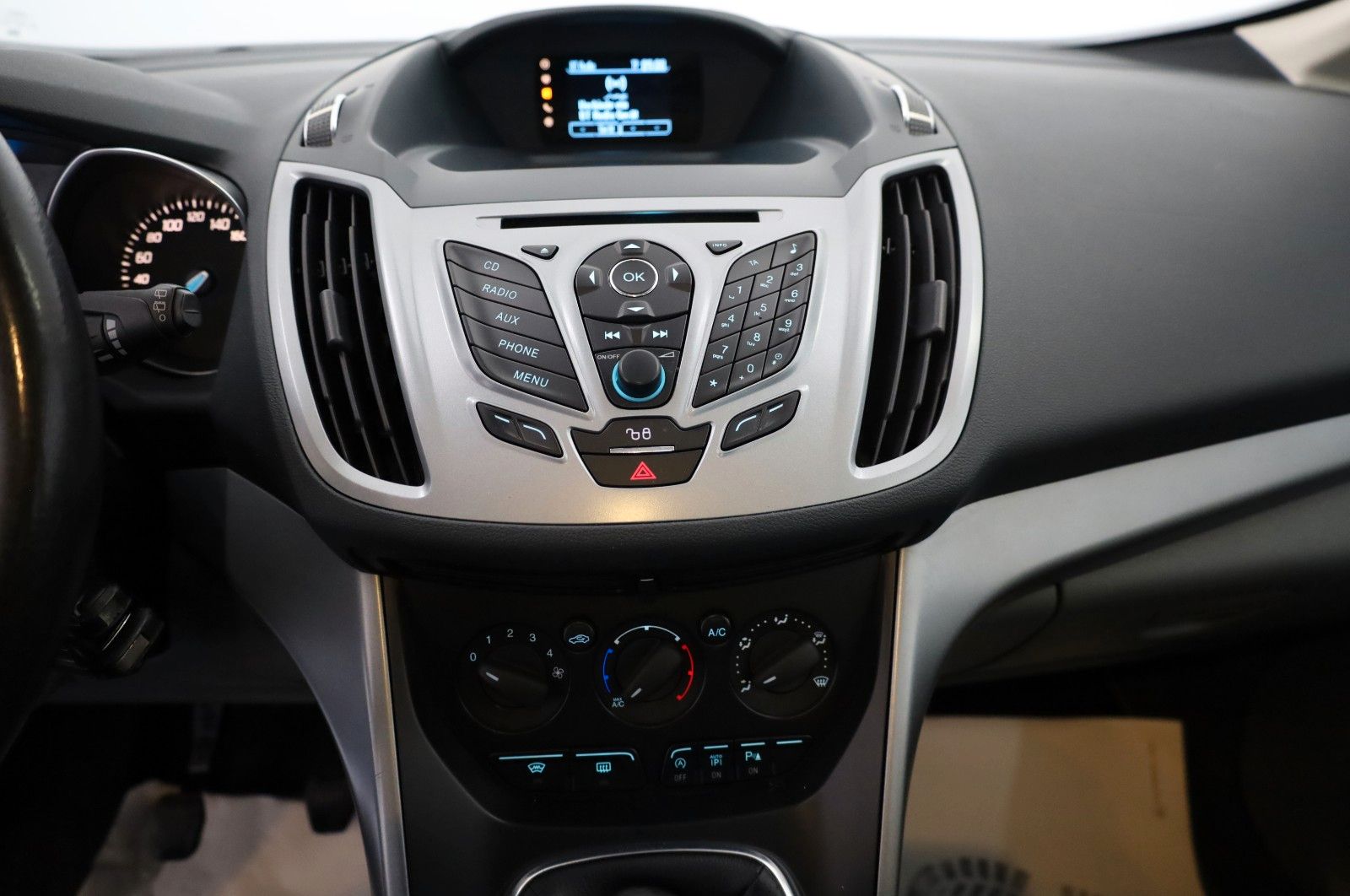 Fahrzeugabbildung Ford C-MAX Champions Edition SH,PDC,AHK,Allwetter