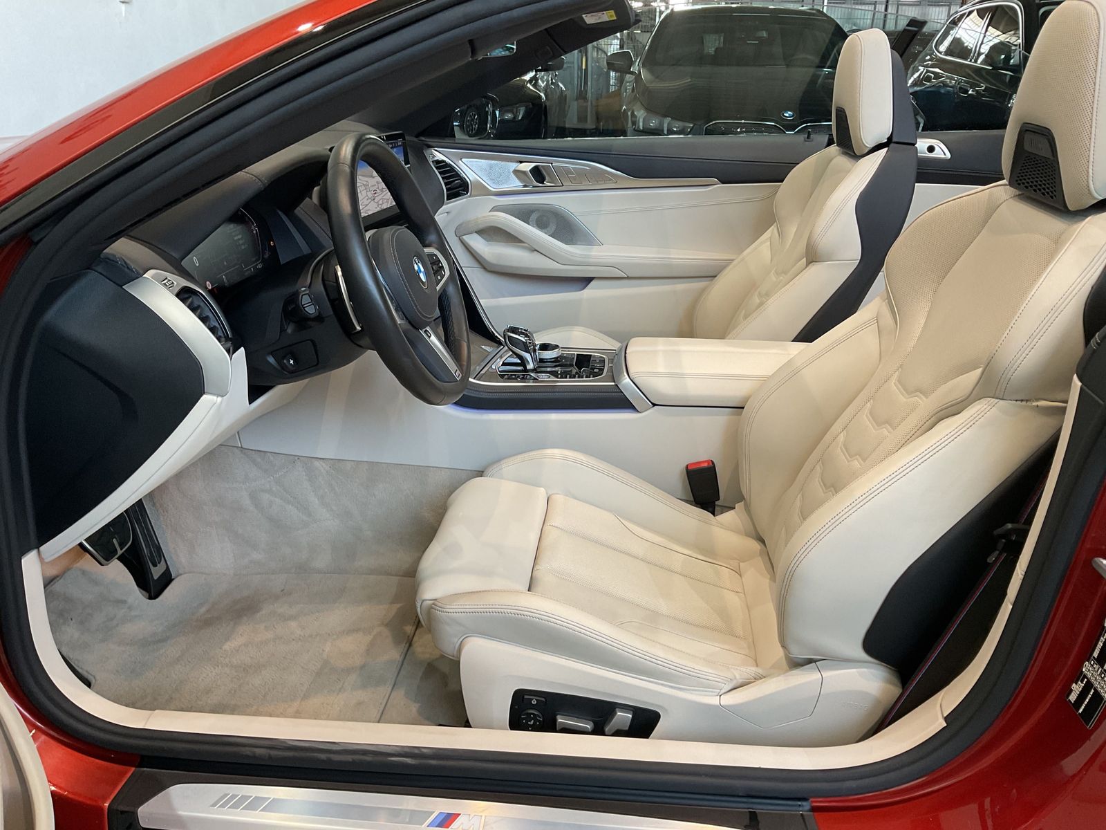 Fahrzeugabbildung BMW 840i M Sportp. Pro Standheiz. B&W Surround