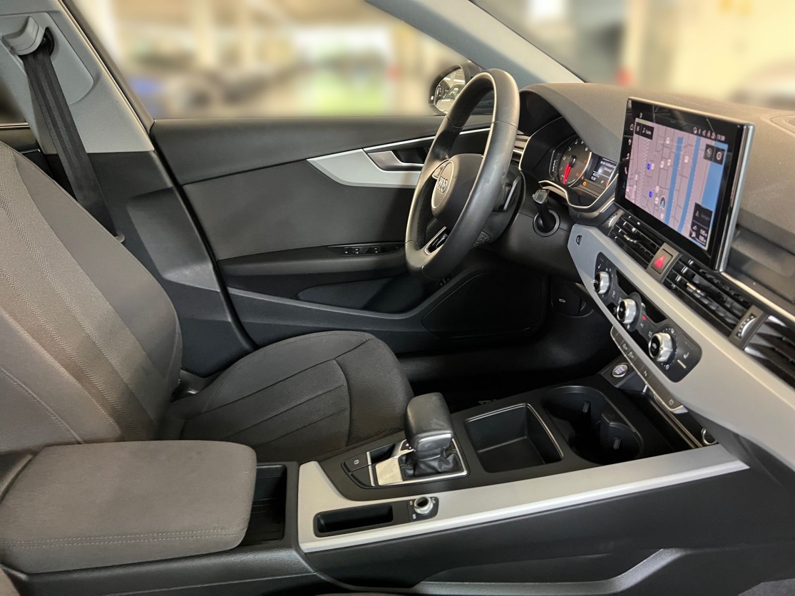 Audi A4 - Bild 13