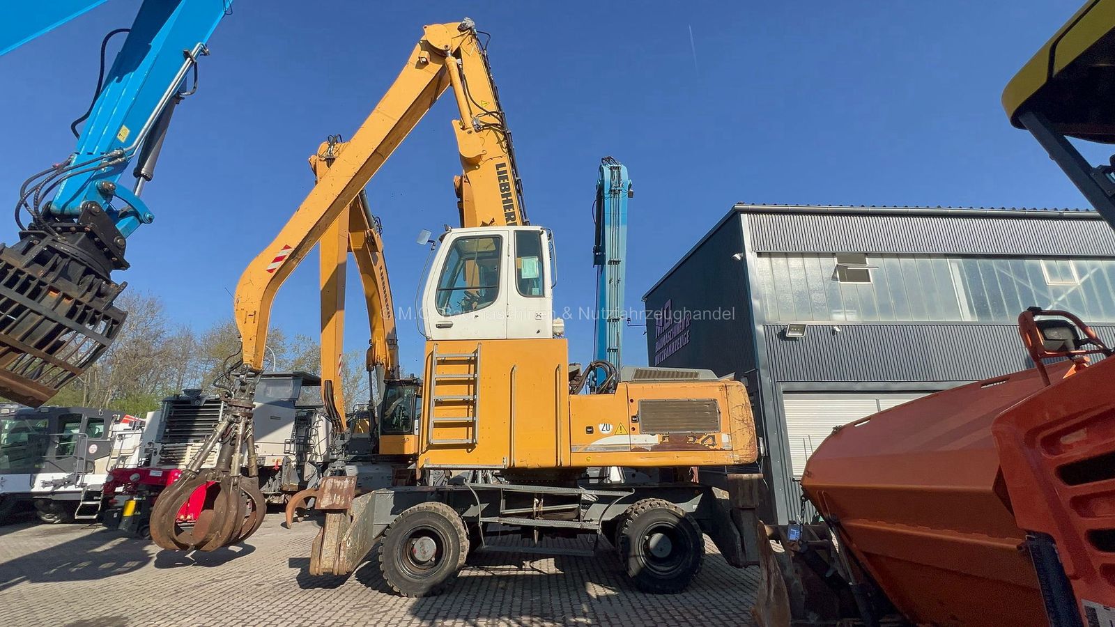 Fahrzeugabbildung Liebherr A 934 C Litronic