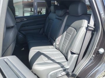 KGM Rexton BLACK 2.2 XDi AT°El. Panodach°Navi°Leder°