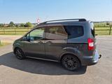 Ford Tourneo Courier 1.0 EcoBoost 74kW Titanium T... - Ford Tourneo Courier von privat