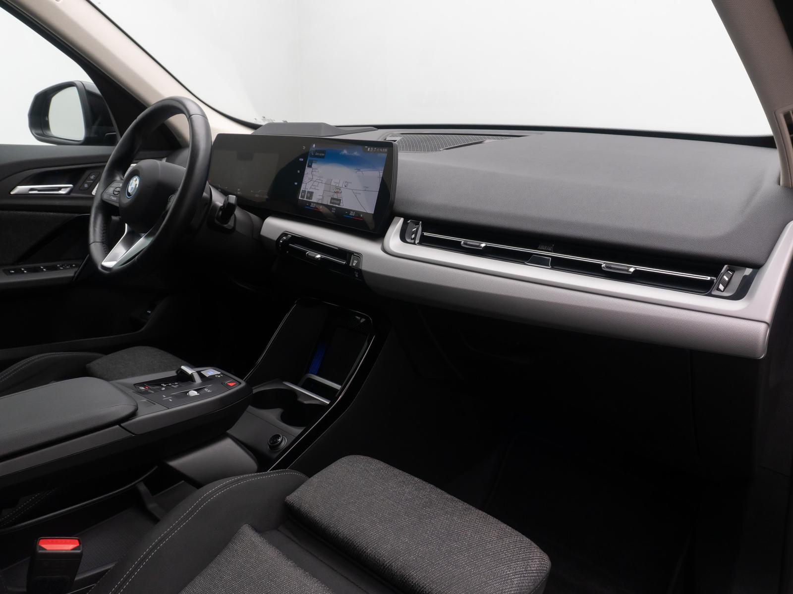 BMW iX1 xD30 Panorama 360° HUD DAB H/K Komfort Sport, миниатюра 23