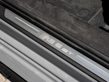 2024 AUDI RS6 — миниатюра 25