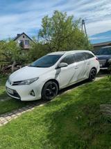 Toyota Auris Touring Sports Touring Sports 1,6-l-Va... - Toyota Auris Touring Sports mit Hybrid-Antrieb