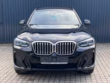 BMW X3 xDrive 20d M SPORT /AHK/HarmKard/Laser/HeadUp - BMW X3: Allradantrieb