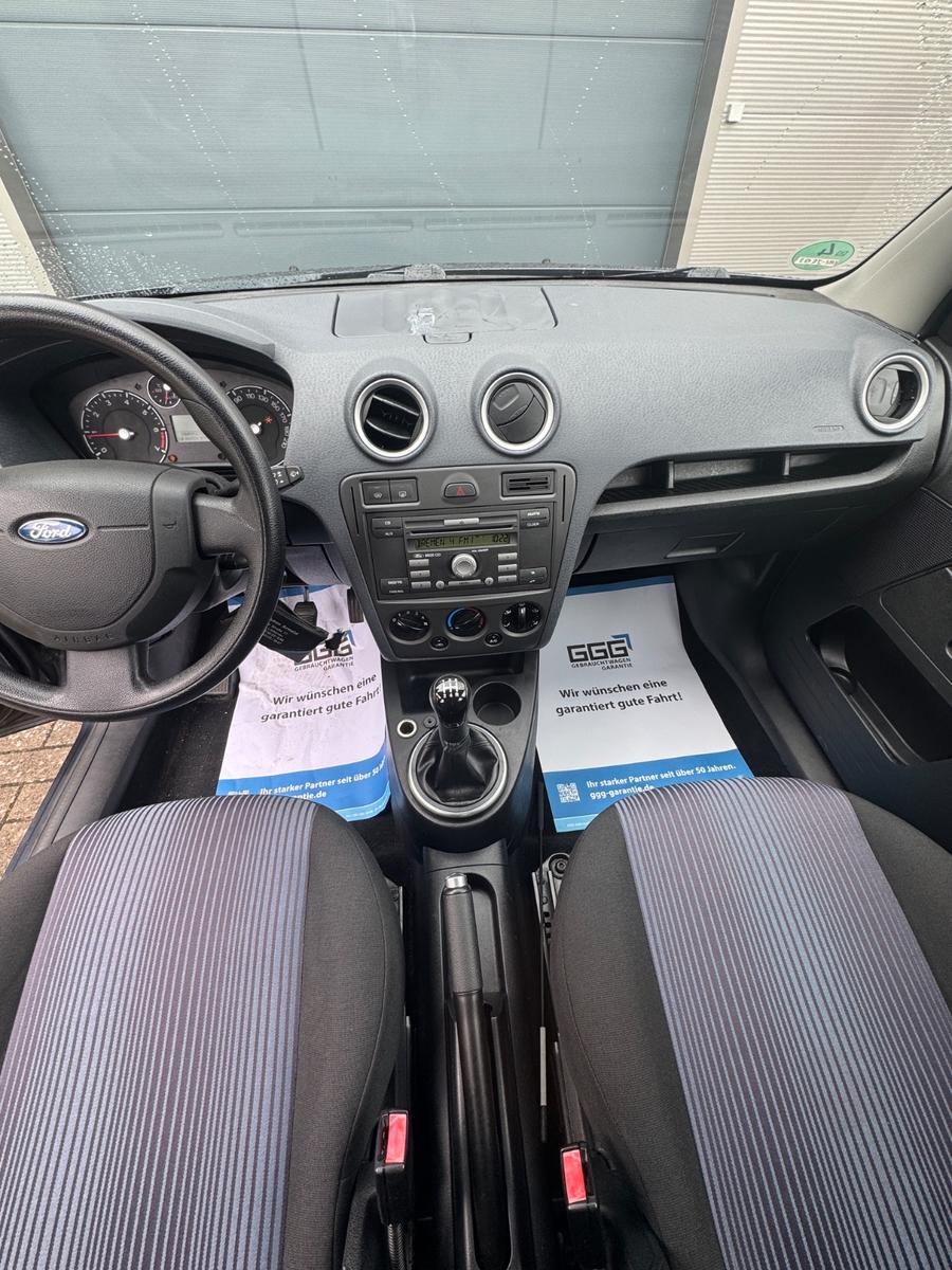 Ford Fusion 2010 — photo 11
