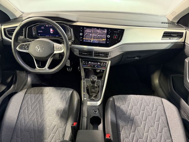 Taigo 1.0 TSI MOVE LED+PANO+KAMERA+NAVI+APP+ALU+