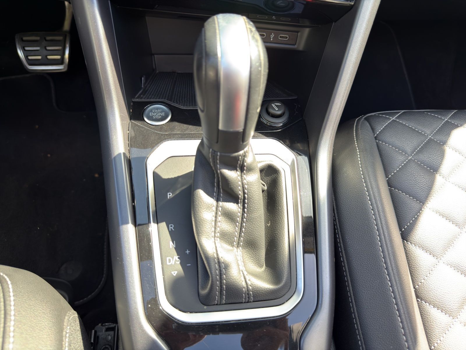 Volkswagen T-Roc - Bild 12