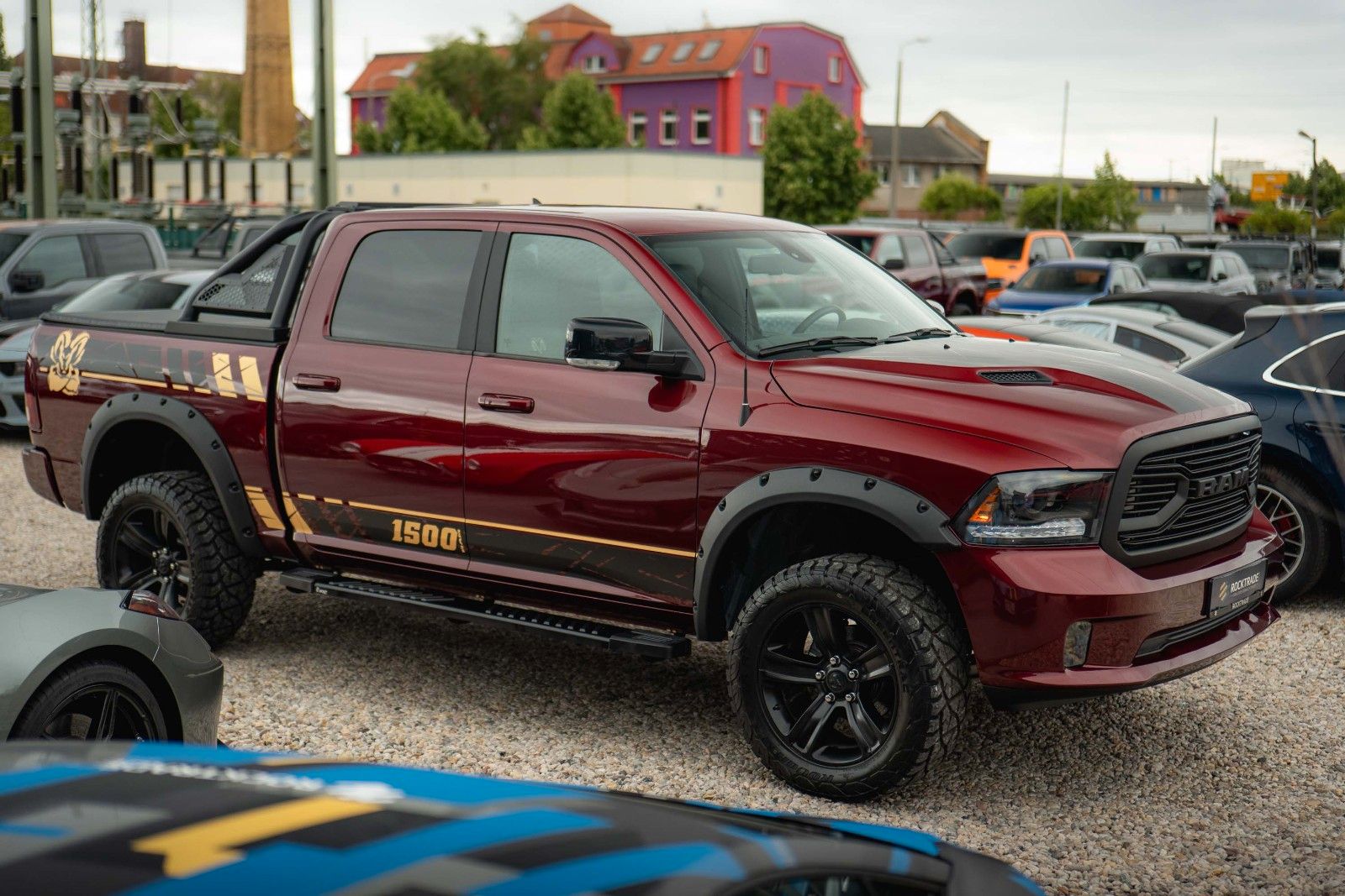 Fahrzeugabbildung Dodge RAM 5.7 V8 HEMI 4x4 OFFROAD Night-Paket *LED*AHK