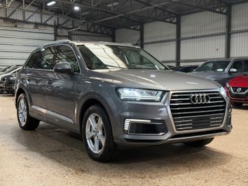 Audi Q7 - 3